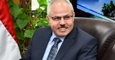 الطالبات يتصدرن قائمة العشر الأوائل في بكالوريوس طب الأسنان بجامعة قناة السويس