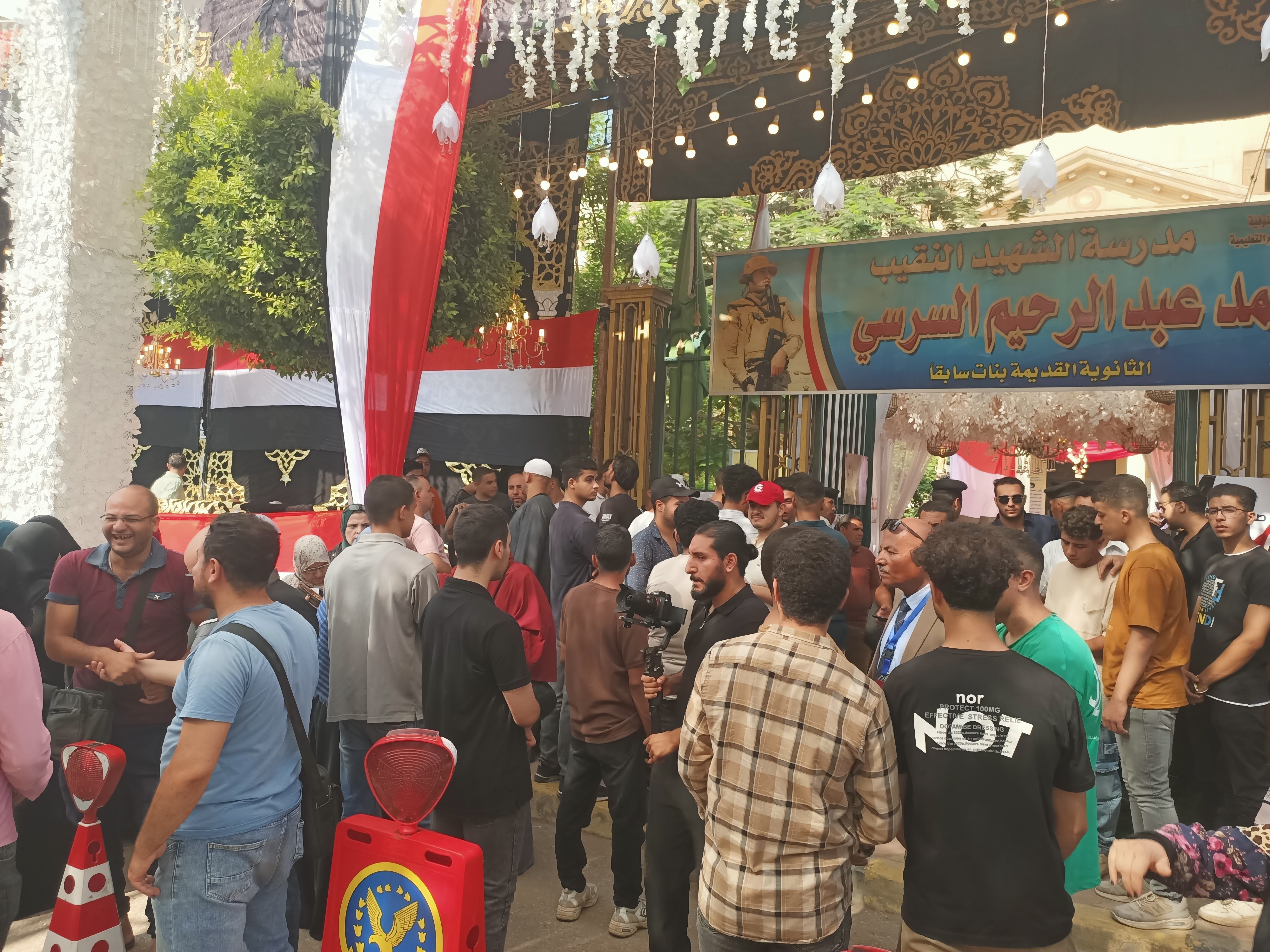 انتظام فتح لجان إنتخابات مجلس الشيوخ فى المنوفية (2)