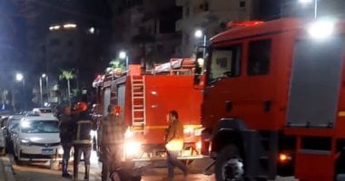 اندلاع حريق هائل داخل مخزن كاوتش بقرية ميت الحارون في زفتى