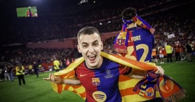 برشلونة يطرح مارك كاسادو في قائمة الانتقالات الصيفية الحالية