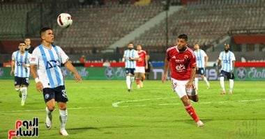 بيراميدز يُلحق بالأهلي أول هزيمة في الدوري بثنائية ريبيرو ويُسطر فوزًا مثيرًا بالصور