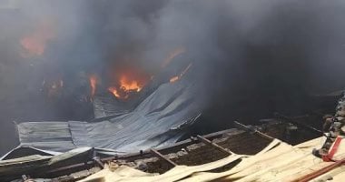 حريق ضخم يدمر مصنع كونتر في دمياط بشكل كامل