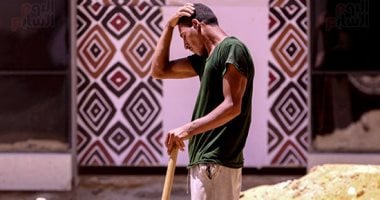 ذروة الموجة الحارة الخميس: درجات الحرارة تصل إلى 49 درجة جنوب الصعيد