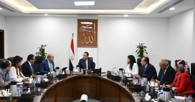 رئيس الوزراء يتفقد التقدم التنفيذي لمشروع "مبنى 4" في مطار القاهرة الدولي