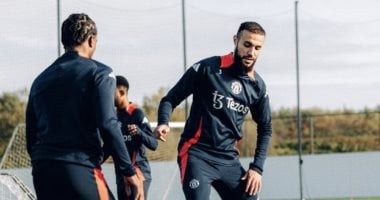 رشيد الركراكي يستبعد آدم مزراوي ويضم عمر الهلالي وسمير الكرواني لقائمة منتخب المغرب