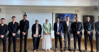 ستة طلاب بجامعة كفر الشيخ يطورون منصة لبناء المواقع باستخدام الذكاء الاصطناعي