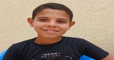 طفل موهوب يبهر الجميع بصوته العذب في التلاوة والإنشاد بالشرقية