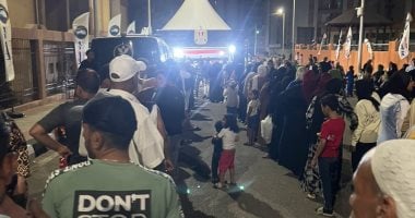 طوابير أهالي الخليفة أمام اللجان قبل إغلاق باب التصويت بنصف ساعة في مشهد مميز