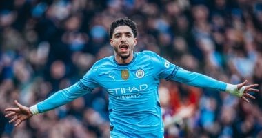 عمر مرموش: مسيرة حافلة بالأهداف والإنجازات القياسية مع مانشستر سيتي