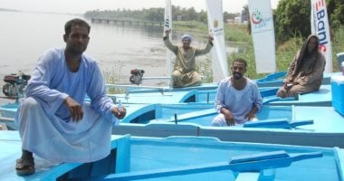 فرحة صيادي قرية النمسا بمراكب وأدوات الصيد بدعم التحالف الوطني في الأقصر