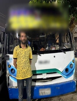 سائق يقود بتهور بمصر الجديدة سائق يقود بتهور بمصر الجديدة