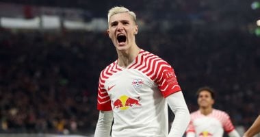 مانشستر يونايتد ينجح في ضم سيسكو من لايبزيج متغلبًا على منافسة نيوكاسل
