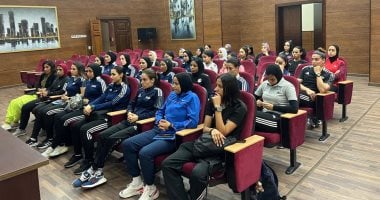 محاضرات نظرية وعملية لتدريب المحكمات المصريات في معسكر فيفا