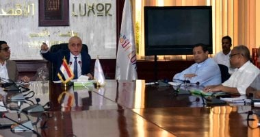 محافظ الأقصر يؤكد على تسريع إجراءات تقنين أراضي الدولة لتعزيز الاستثمار والتنمية
