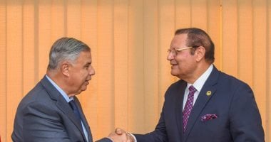 محافظ الإسكندرية يؤكد التزامه الكامل بدعم نجاح نظام التأمين الصحي الشامل