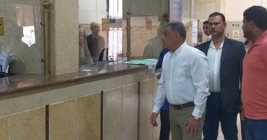محافظ الإسماعيلية يتفقد المركز التكنولوجي بحي أول ويستمع إلى شكاوى المواطنين