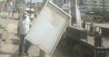 محافظ كفر الشيخ يعلن إزالة 45 إعلانًا مخالفًا لتعزيز المظهر الحضاري والهوية البصرية للمحافظة