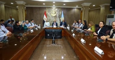 محافظ كفر الشيخ يناقش مع وفد منظمة الفاو تعزيز أساليب الزراعة الذكية مناخياً