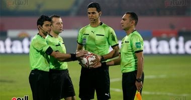محمد معروف يحكم مباراة الأهلي وفاركو في الدوري المصري الممتاز