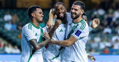 مواعيد مباريات اليوم: الأهلي يواجه نيوم والاتفاق يصطدم بالخلود في افتتاح الدوري السعودي
