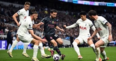 مواعيد مباريات اليوم بين مان سيتي وتوتنهام وليفانتي وبرشلونة