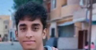 وفاة طالب طب أثناء تركيب ميكروفون لمسجد في قنا بعد قبوله بالكلية