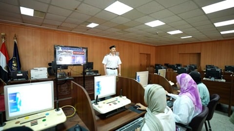 طلبة كلية الشرطة طلبة كلية الشرطة