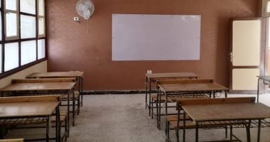 استبعاد مدير مدرسة إعدادية في دمياط بسبب مخالفة اللوائح والإجراءات الرسمية