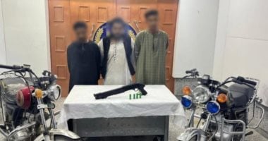 القبض على عصابة متخصصة في سرقة الدراجات النارية في محافظة الأقصر