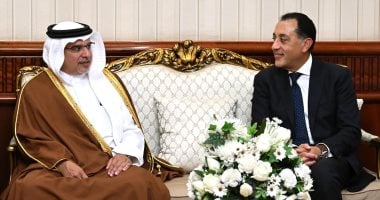 بدء جلسة مباحثات موسعة برئاسة رئيس وزراء وولي عهد مملكة البحرين
