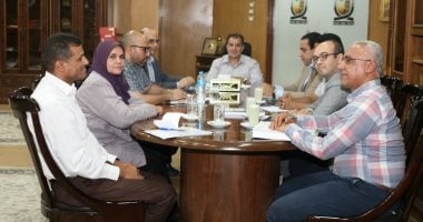 رئيس جامعة جنوب الوادي يستعرض استعدادات الجامعة الأهلية لانطلاق العام الجامعي الجديد