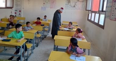 رئيس منطقة الإسكندرية الأزهرية يتفقد برامج التدريب وورش عمل لدعم الأطفال والمعلمين