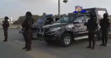 فيديو متداول يؤدي إلى ضبط لص أسلاك كهربائية في مدينة العاشر من رمضان