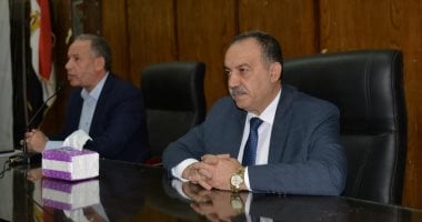 محافظ أسيوط يوجه بتسريع إتمام صيانة المدارس قبل انطلاق العام الدراسي الجديد