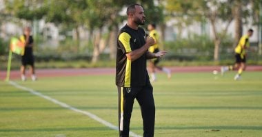 محمد الشيخ يمنح لاعبي وادي دجلة إجازة 48 ساعة عقب الفوز على الزمالك