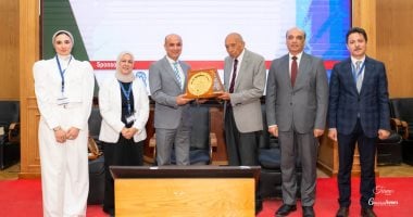 محمد غنيم يتولى رئاسة الشرف للمؤتمر الثالث للمناعة والطب التجديدي بكلية الصيدلة جامعة المنصورة