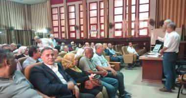 مدير تعليم القليوبية يعقد اجتماعاً مع مديري المدارس الثانوية لمراجعة استعدادات العام الدراسي الجديد