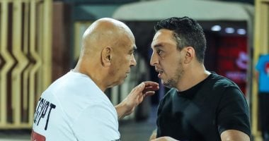 مصطفى أبو زهرة يؤكد أن دعم المنتخب واجب وطني ويشبه مبارياته بليلة العيد