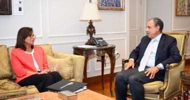 وزير الخارجية يعقد اجتماعًا مع رئيسة الأكاديمية الوطنية للتدريب لتعزيز التعاون