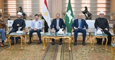 وزير الزراعة والشؤون النيابية يزور محطة تعاونية لانتاج وتعبئة الخضراوات في إيطاليا